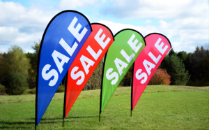Custom Teardrop Flags Outdoor Display 300x186